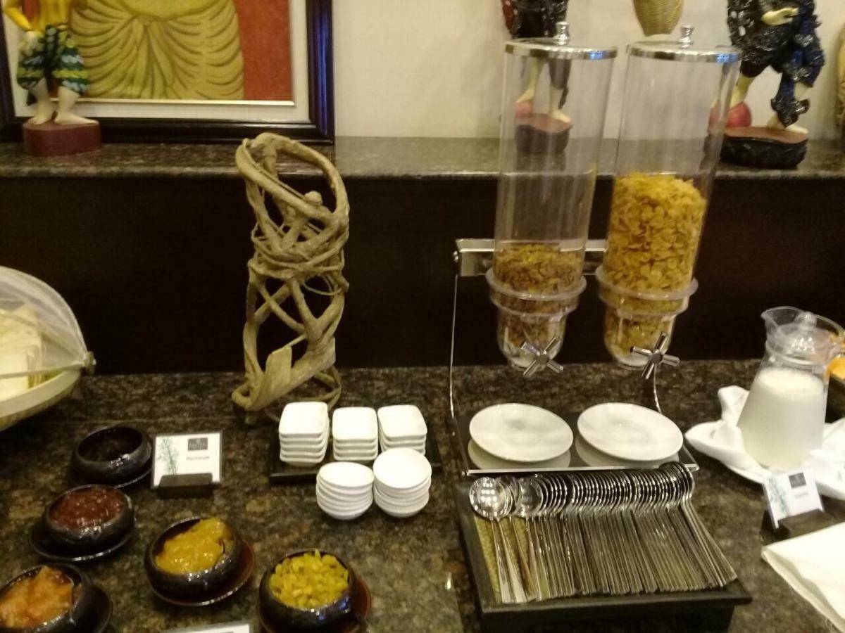 Hotel Capital 만달레이 외부 사진